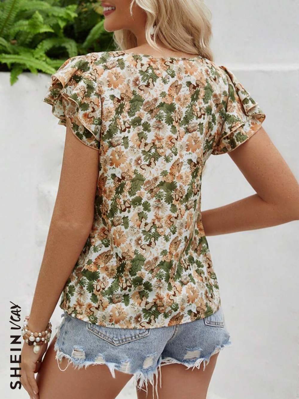 SHEIN VCAY Camisa De Escote De Cerradura En Forma De Llave Con Estampado Floral Y Mangas Con Volantes Para El Verano
