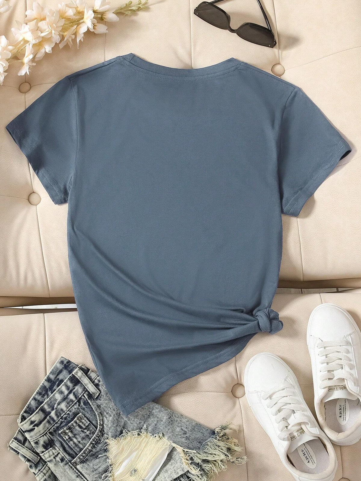 INAWLY Camiseta casual de manga corta y cuello redondo en unicolor para mujer en verano