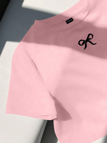 SHEIN EZwear Camiseta corta de manga corta de corte ceñido con diseño de lazo y patrón lindo, de cuello redondo, adecuada para el verano