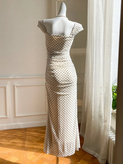 SHEIN EZwear Vestido largo plisado de mujer con malla blanca y negra a lunares, con bajo de cola de pez, para verano y vacaciones, fiesta de té, brunch, romántico y elegante