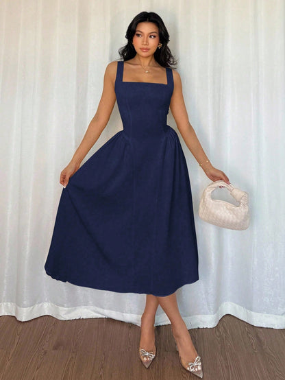 Seusyu Vestido midi elegante de mujer con cuello cuadrado, diseño plisado y sin mangas de unicolor