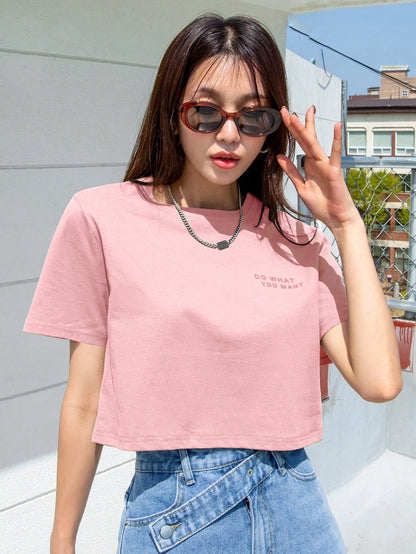 DAZY Camiseta corta con gráfico de eslogan: "HACER LO QUE QUIERAS" - Verano