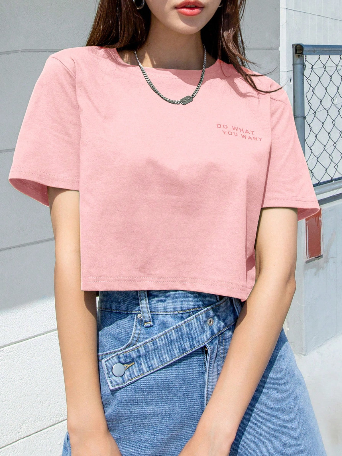DAZY Camiseta corta con gráfico de eslogan: "HACER LO QUE QUIERAS" - Verano