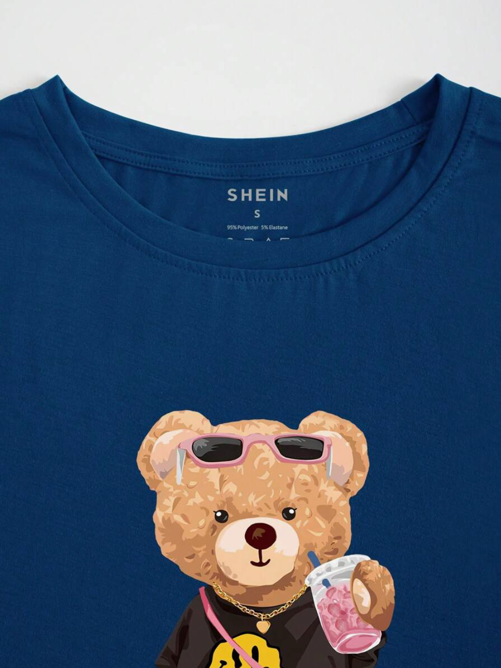 SHEIN Camiseta gráfica con estampado de oso de peluche de dibujos animados para mujer